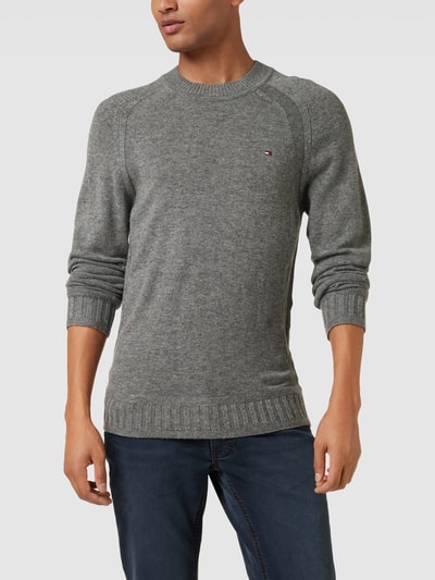 Tommy Hilfiger Strickpullover aus Wolle mit Label-Stitching Mittelgrau Melange 4