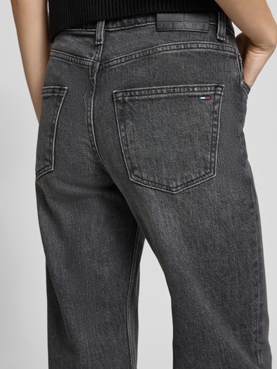 Tommy Jeans Straight Leg Low Rise Jeans aus Baumwoll-Mix Black 3