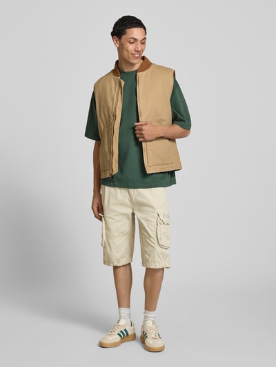 Alpha Industries bermudy z kieszeniami z patką i wyhaftowanym logo Złamany biały 1