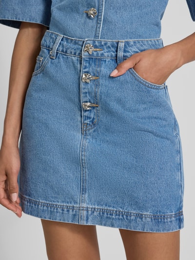 YAS Jeansrock mit Knopfleiste Modell 'CECI' Jeansblau 3