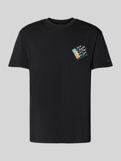 Produktfoto, Regular Fit T-Shirt aus reiner Baumwolle von Tommy Jeans, Optik: Unifarben, Label-Print, Rundhals, Kurzarm, Materialverarbeitung: Jersey