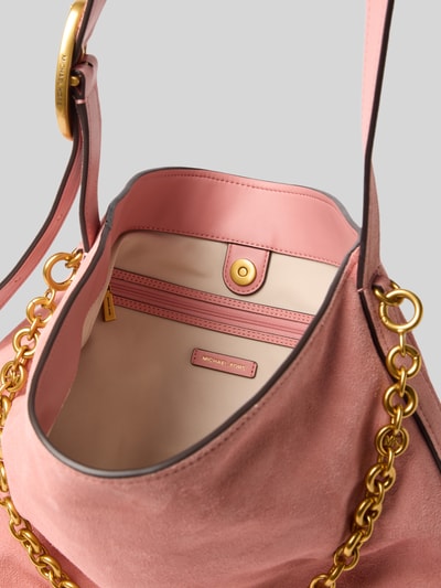 Productfoto, Handtasche aus Leder mit Label-Applikation Modell 'NOLITA' van MICHAEL Michael Kors in roze met goudkleurige details, echt leer, Hoofdvak met magneetsluiting, labelapplicatie, schouderband, Breedte maat 1: 35 cm, Lengte maat 1: 33 cm, Diepte maat 1: 17 cm, bandlengte: 72 cm, context Dames handtas