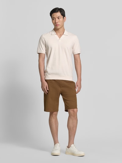 s.Oliver RED LABEL Regular Fit Poloshirt aus reiner Baumwolle Kitt 1