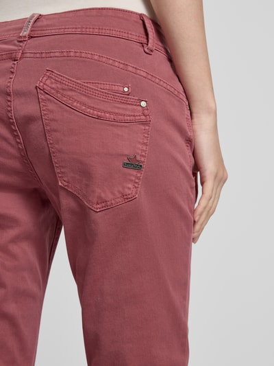 Buena Vista Slim fit jeans met asymmetrische knoopsluiting, model 'Malibu' Rood - 3