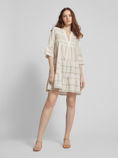 Vero Moda Knielanges Tunikakleid mit Allover-Muster Modell 'DICTHE' Taupe 1