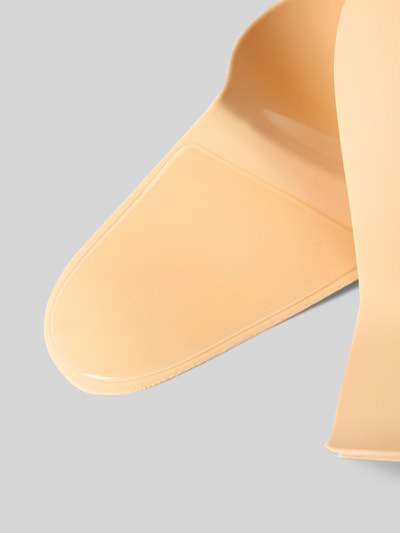 LASCANA Zelfklevende beha met vleugels, model 'Perfect Basics' Beige - 3