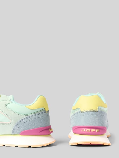 Produktfoto, Sneaker aus Leder-Mix mit Logo-Detail Modell 'City' von HOFF in Pastellfarben mit abgerundeter Passform, leicht profilierte Sohle, Absatzhöhe 4 cm, Schafthöhe 7 cm, Schaftweite 6 cm, Damen Sneaker