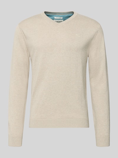 Productfoto, Regular Fit Pullover aus reiner Baumwolle van Tom Tailor in effen lichte kleur, logo-stiksel, fijne breistructuur, geribbelde boorden, lange mouw, v-hals, crew neck, herenpullover