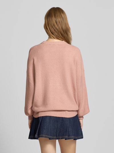 Review Sweter z dzianiny z nadrukiem z logo Brudnoróżowy melanż 5