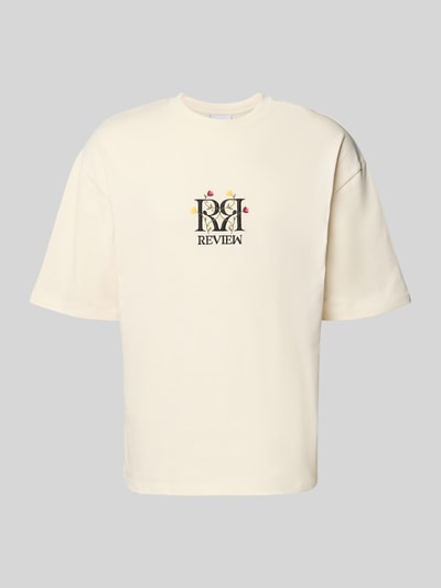 Produktfoto, Oversized Fit T-Shirt mit Logo-Stitching von REVIEW, cremefarben, florale Stickerei, reine Baumwolle, Rundhalsausschnitt, Vorderansicht