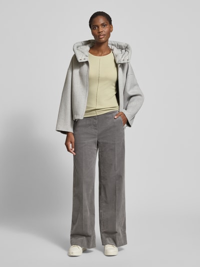 OPUS Spodnie sztruksowe z kieszenią z tyłu model ‘Mileni cargo’ Jasnoszary melanż 1