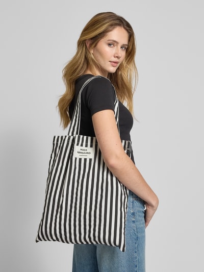 MADS NØRGAARD Handtasche mit Label-Patch Modell 'Sacky Atoma Bag' Black 1