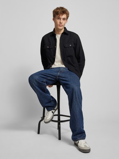 Jack & Jones Koszula casualowa o kroju slim fit z kieszeniami z patką na piersi model ‘DARREN’ Czarny 1