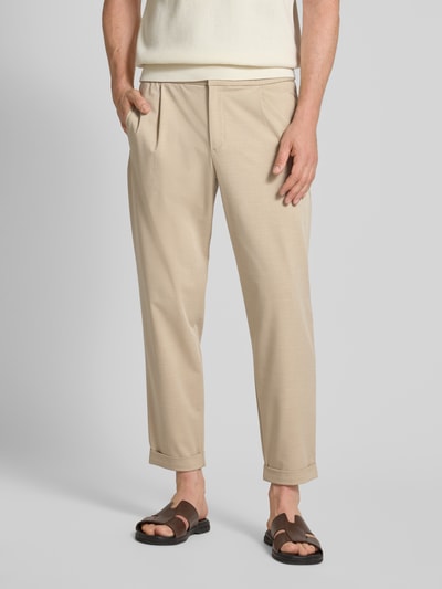 MCNEAL Tapered Fit Hose mit Gesäßtaschen Ecru 4