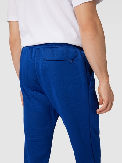 BOSS Green Spodnie dresowe z naszywką z logo model ‘Havion Lotus’ Królewski niebieski 3