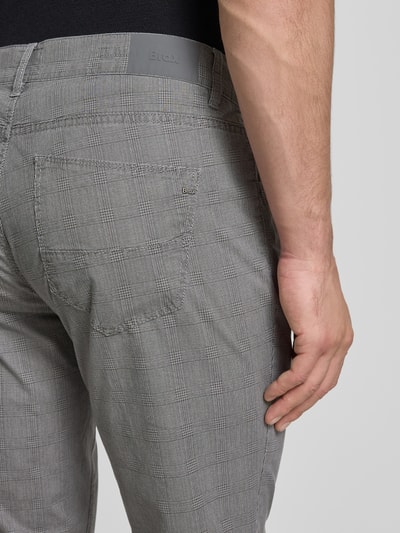 Brax Regular Fit Chino im 5-Pocket-Design Modell 'ULTRALIGHT' Graphit 3