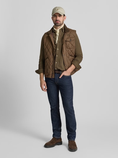 Mannelijk model draagt Freizeithemd mit Knopfleiste van Polo Ralph Lauren in regular fit, katoen, button-down kraag, label-stitching, voorkant volledige lichaamsweergave.