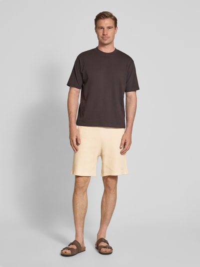 Les Deux Regular Fit Sweatshorts mit Strukturmuster Modell 'Otto' Offwhite 1