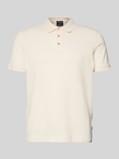 Produktfoto, Poloshirt mit kurzer Knopfleiste Modell 'Roni' von JOOP! Collection aus reiner Baumwolle, Regular-Fit, Polokragen, gerippte Abschlüsse, cremefarben, strukturierte Oberfläche.