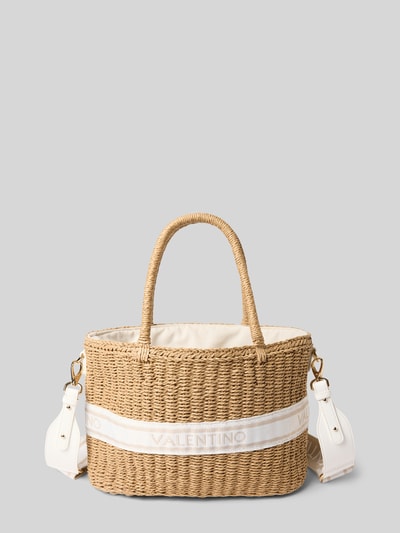 Produktfoto, naturfarbene Handtasche mit Label-Detail Modell 'BOHO' von VALENTINO BAGS, Papiergeflecht, weiße Details, 37x23x13 cm, ein Hauptfach, verstellbarer Schultergurt und kurze Henkel, Reißverschlusstasche innen, strukturierte Oberfläche