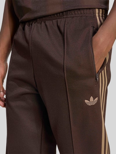 adidas Originals Sweathose aus Baumwoll-Mix mit Logo-Stitching Dunkelbraun 3
