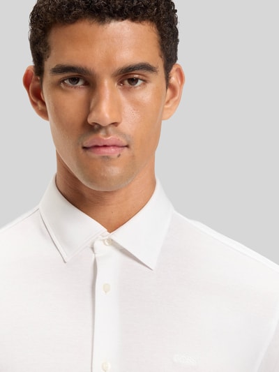 BOSS Orange Slim Fit Freizeithemd aus reiner Baumwolle Modell 'MYSOFT_2' Weiss 3