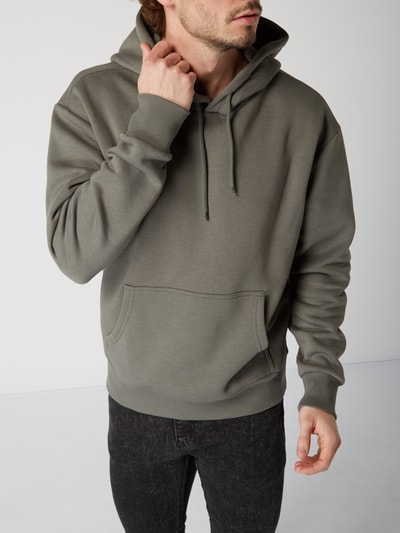 REVIEW Oversized Hoodie mit Känguru-Tasche Oliv 4