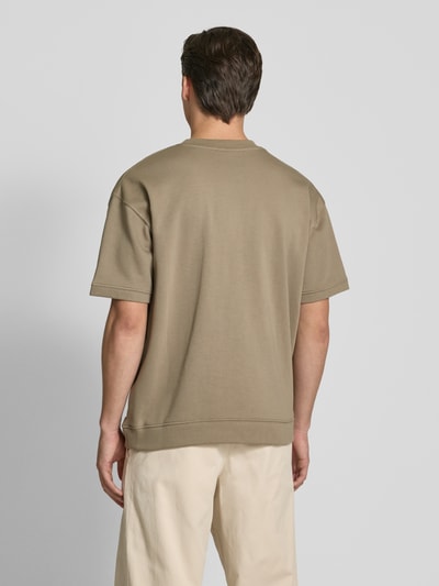 Lindbergh Oversized T-Shirt mit geripptem Rundhalsausschnitt Camel 5