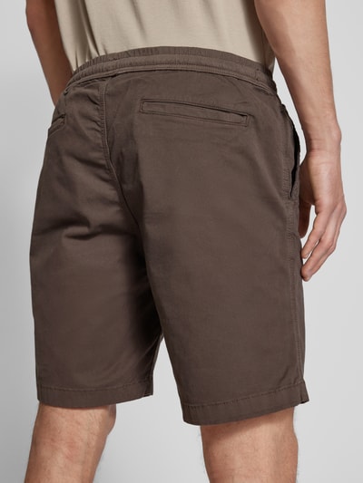 URBAN CLASSICS Regular Fit Shorts mit elastischem Bund Hazel 3