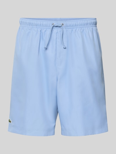 Produktfoto, Relaxed Fit Sport-Shorts mit Logo-Stitching von Lacoste Sport in Hellblau, unifarbene Optik, elastischer Bund, seitliche Eingrifftaschen