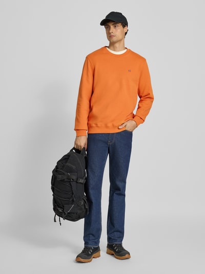 Napapijri Sweatshirt mit Rundhalsausschnitt und Label-Stitching Orange 1
