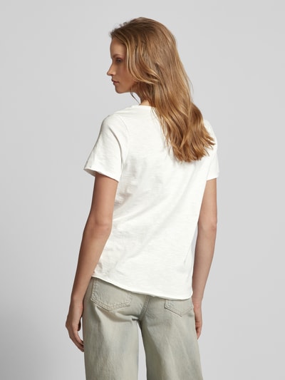 s.Oliver RED LABEL T-Shirt mit V-Ausschnitt Offwhite 5