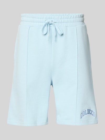 Produktfoto, Regular Fit Shorts mit Tunnelzug von COLUCCI aus reiner Baumwolle gewachst in Hellblau mit Label-Stitching, Größenangaben