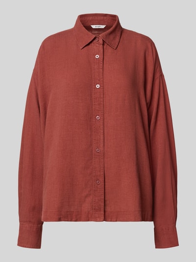Produktfoto, Leinenbluse mit Hemdblusenkragen Modell 'SALINAS' von Mustang in Rotbraun, Viskose-Mix mit Leinen-Anteil, Loose-Fit, Knopfleiste, verlängerter Rücken, Damen, Textur fein gewebt, Rückenlänge bei Größe 36: 63 cm, Ärmellänge: 63 cm.