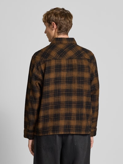 REVIEW Regular Fit Freizeithemd mit Kentkragen Mittelbraun 5