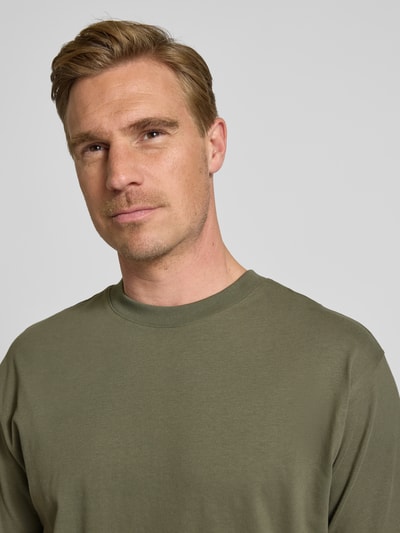 MCNEAL Loose Fit T-Shirt mit Rundhalsausschnitt Oliv 3