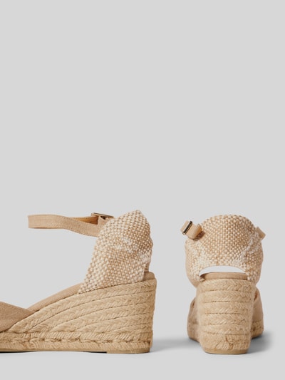 Castañer Wedges mit Dornschließe Modell 'CAROL' Sand 2