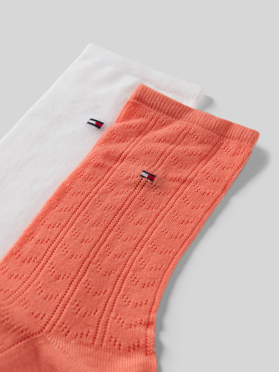 Produktfoto, Socken aus Lyocell-Mix im 2er-Pack von Tommy Hilfiger in Unifarben Weiß und Koralle, Jersey-Stretch mit Logo-Print und elastischem Bund
