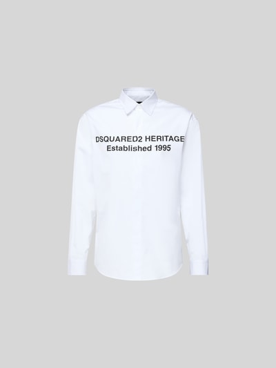 Produktfoto, Regular Fit Freizeithemd aus Baumwolle von Dsquared2 in Weiß mit schwarzem Schriftzug, Kentkragen, Langarm, glatte Textur