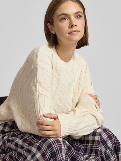 Review Strickpullover mit Zopfmuster Offwhite Melange 3