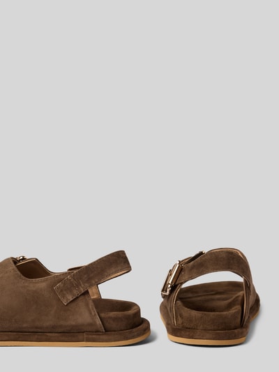 Produktfoto, Sandalette aus Leder mit Riemen und Dornschließen von ALMA EN PENA in Braun, Flach, Abgerundete-Spitze, Sohle, Absatzhöhe: 1 cm, Damen