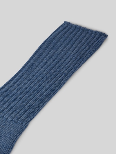 Falke Socken aus Schurwoll-Mix mit Label-Detail Modell 'Nelson' Jeansblau Melange 2