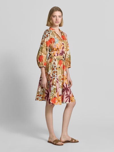Christian Berg Woman Kniellange overhemdjurk in all-over look met strikceintuur Camel - 1
