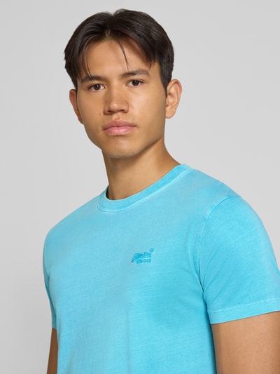 Superdry T-Shirt mit Rundhalsausschnitt und Label-Stitching Neon Blau 3