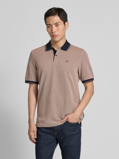 bugatti Poloshirt mit Label-Stitching Camel 4