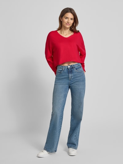 Drykorn Sweter z dzianiny o kroju relaxed fit z dekoltem w serek model ‘SOMAIJA’ Mocnoróżowy 1