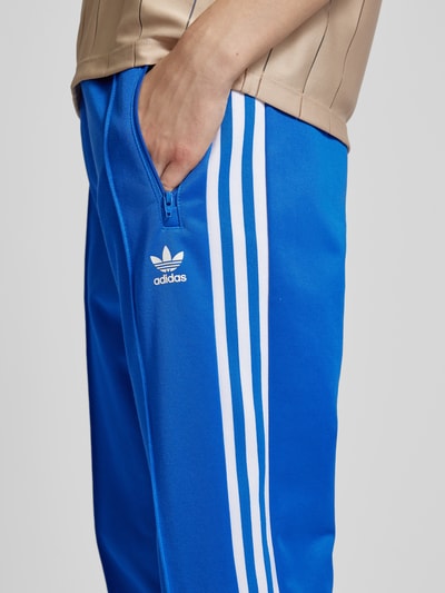 adidas Originals Straight Leg Sweatpants mit fixierten Bügelfalten Bleu Melange 3