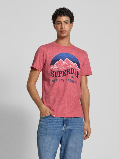 Superdry T-shirt z nadrukowanym motywem i logo model ‘Great Outdoors’ Czerwony 4