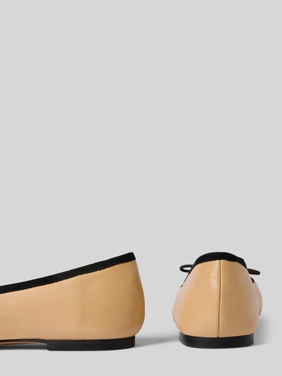 INUOVO Ballerinas mit Schleifendetail Beige 2