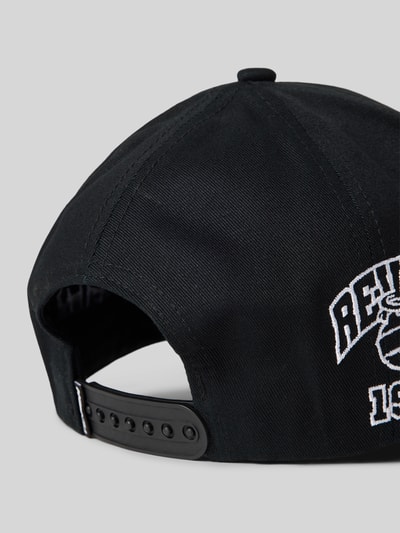 REVIEW Basecap mit Label-Stitching Black 3